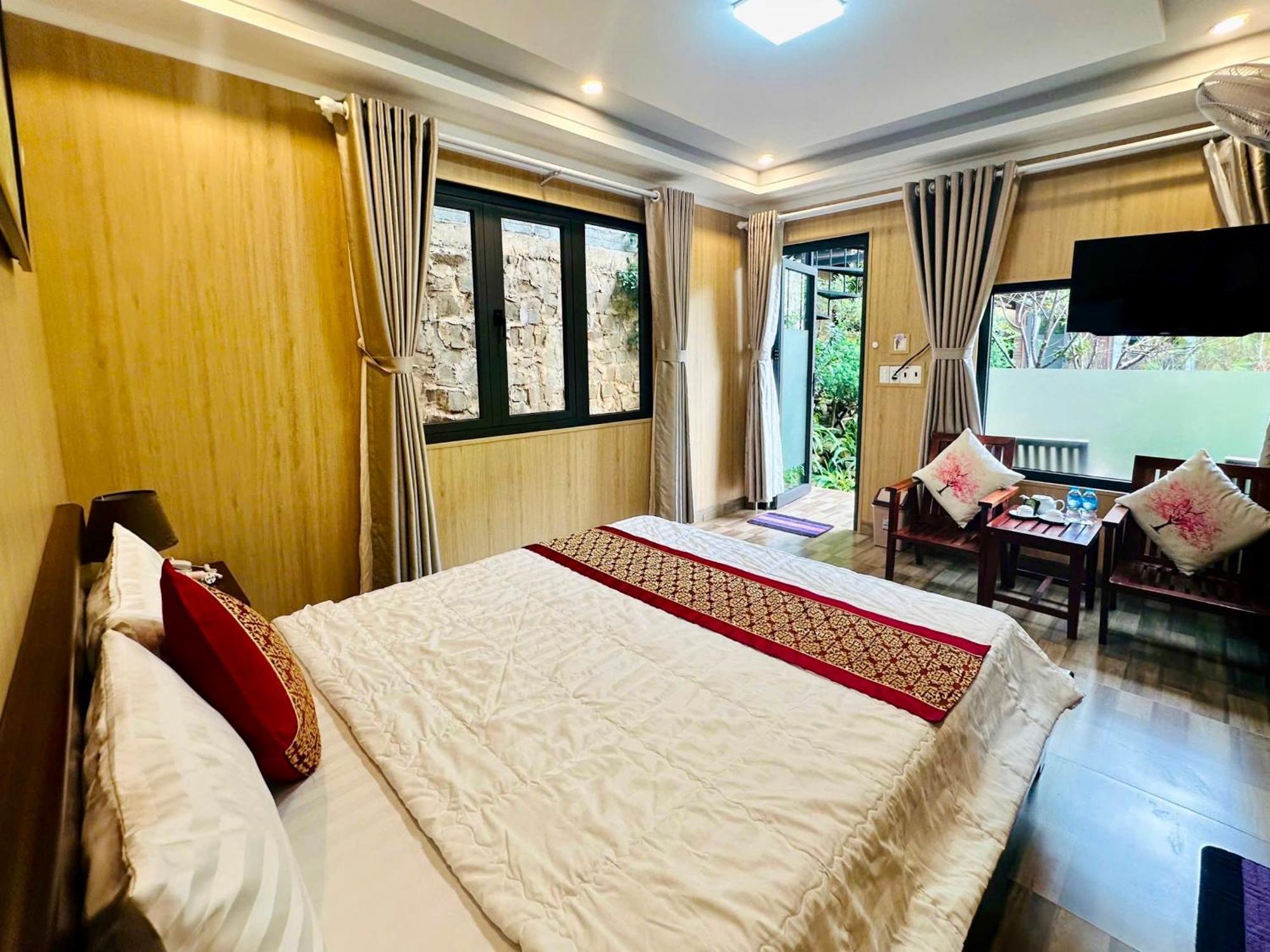 Bazan Home - Hotel & Bungalow Pleiku Room photo